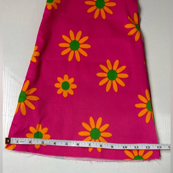 Free People Youth-quake Printed Crop Flare Jeans in Lipstick Combo NWT - Picture 5 of 9